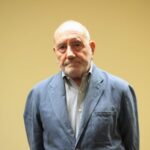 A whole-tomato approach to functional nutrition, inflammation, and microbiome modulation